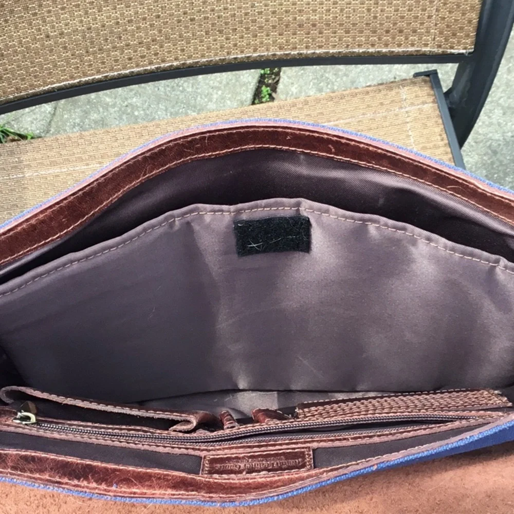Messenger Brand - canvas with leather - good condition - Picture 7 of 8